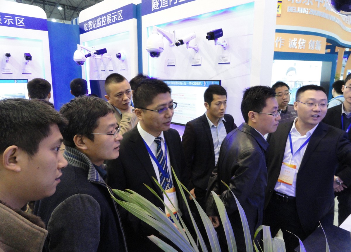 14405783733557743eku.jpg 14405783733557743eku.jpg